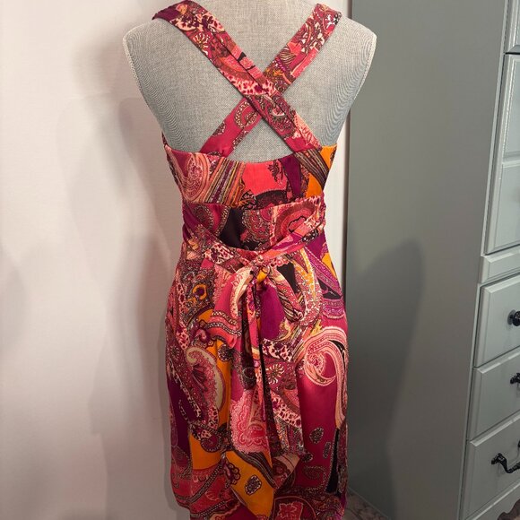 Dress - Picture 2 of 3